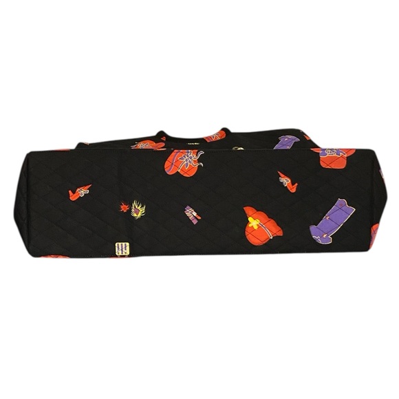 Stylish Black Tote Bag with Bamboo Handles - Picture 4 of 12